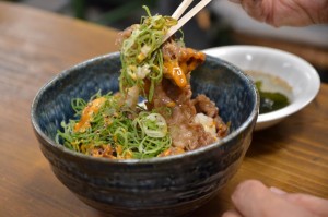 たべまい丼 (4)